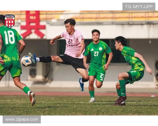 足球运动员如何优化赛前热身与准备工作